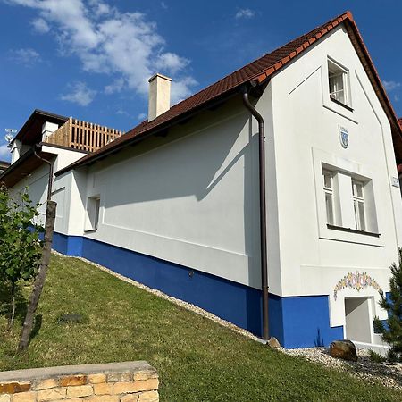 Вилла Nad Slovackym Sklipkem Tupesy Экстерьер фото